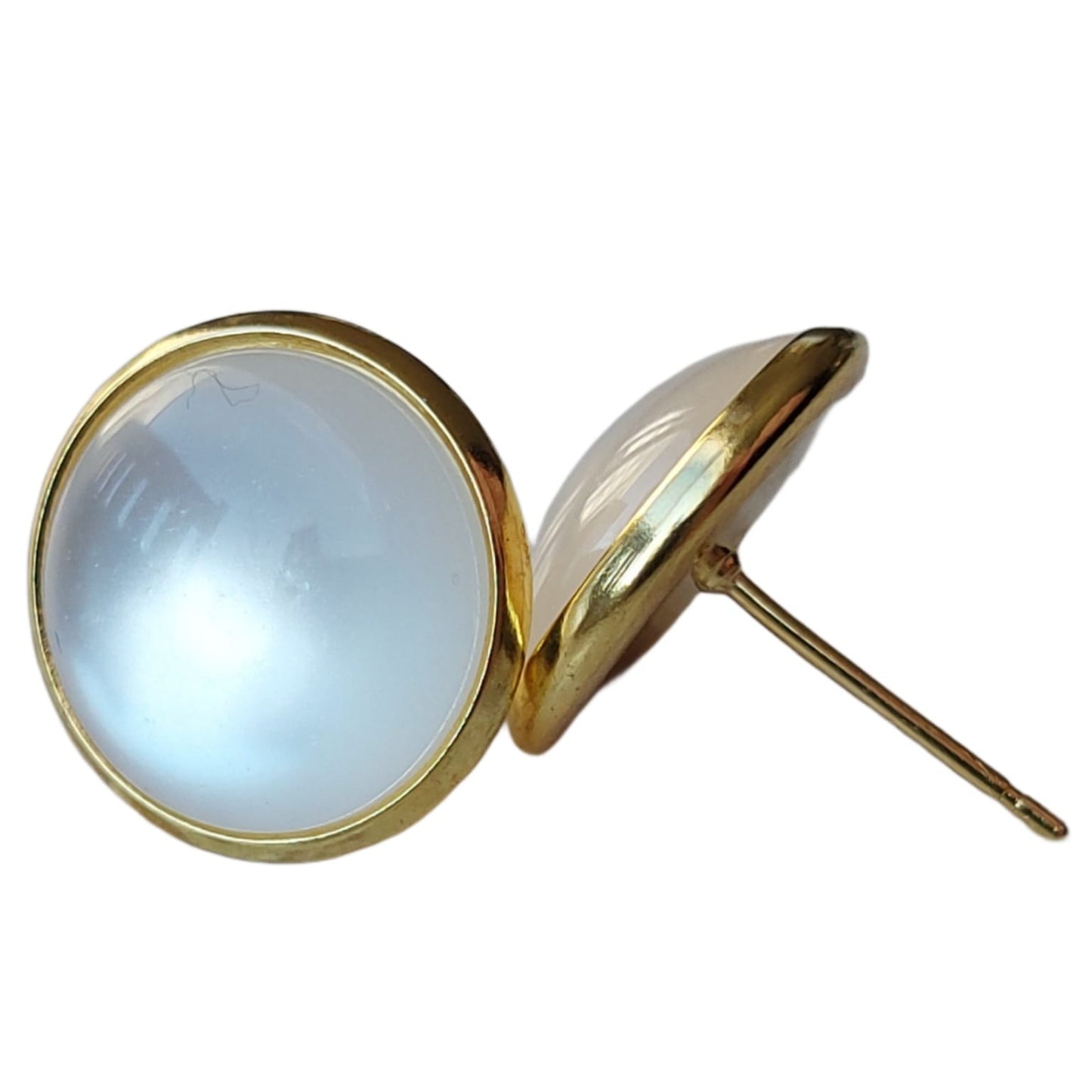 Set Oorknopjes met Gekleurde Cabochons | Parelmoer Wit